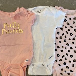 Newborn Onesies (3)